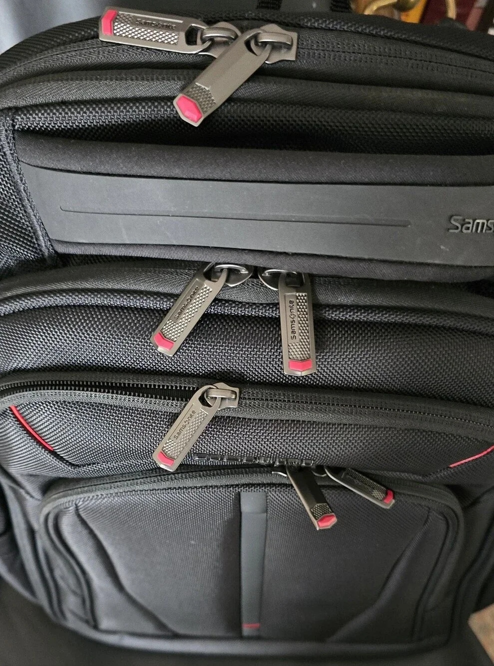 Samsonite Large Xenon Expandable Black Backpack with Red Accents